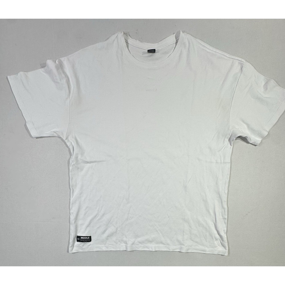 Moole White Minimalist T-Shirt Size M Streetwear
